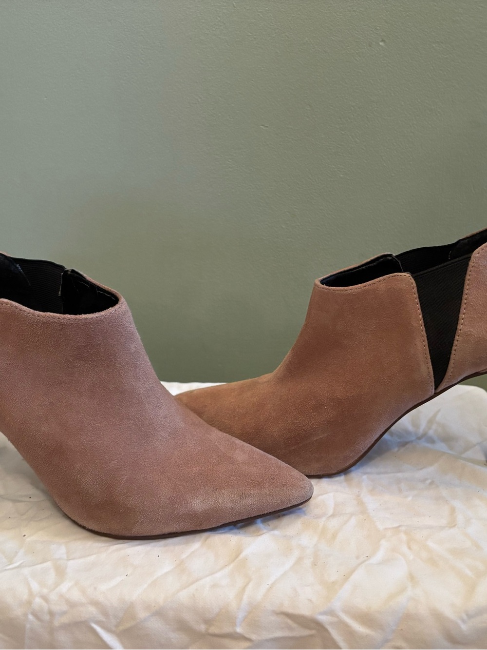 Jessica Simpson Taupe Suede Pointed Toe Ankle Booties